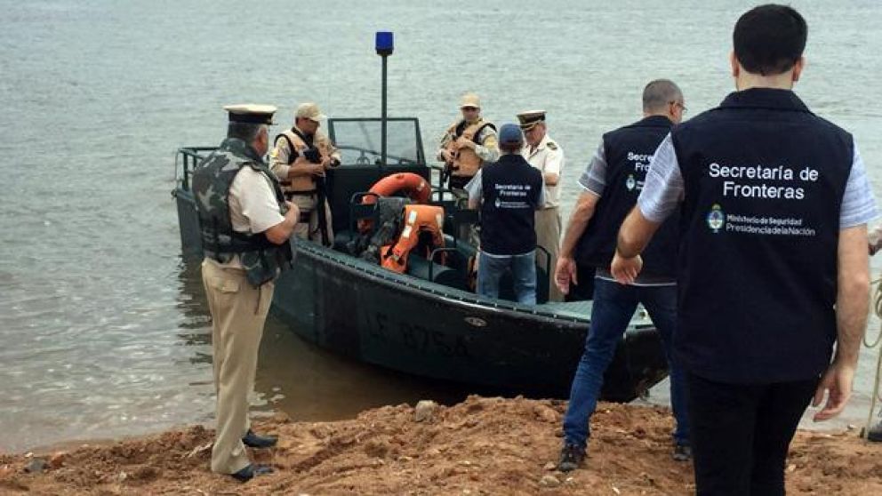 Refuerzan frontera norte contra el "voto ilegal extranjero"