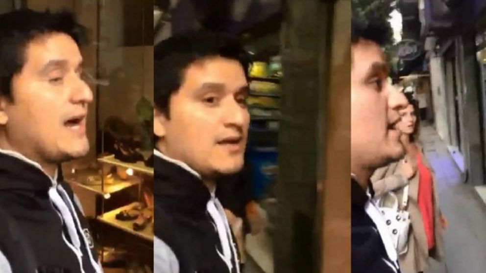 Maximiliano es docente.