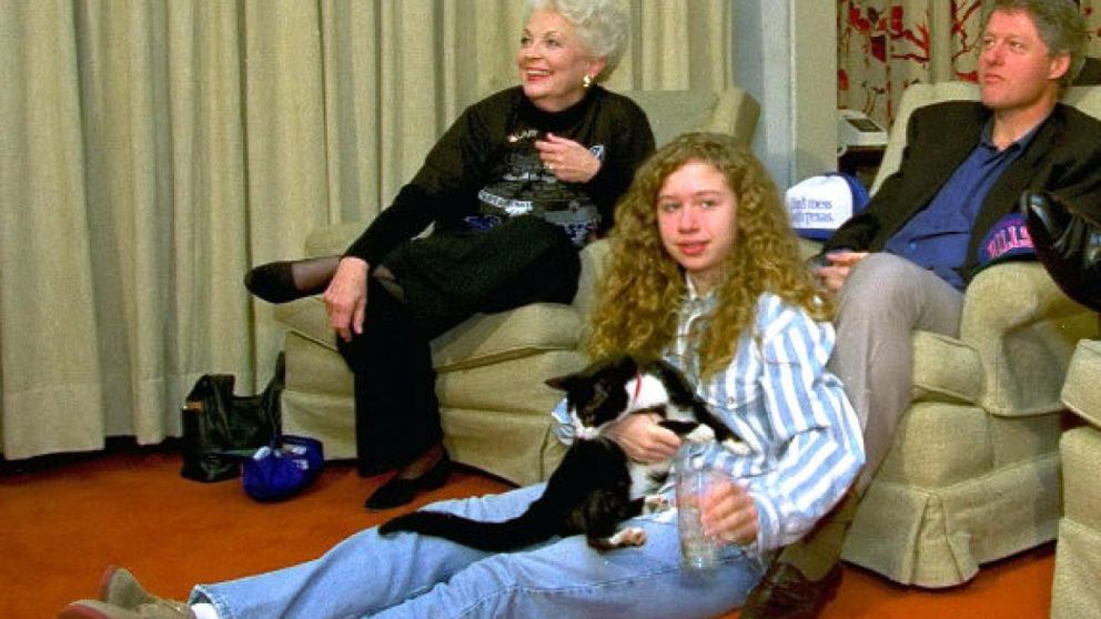 Socks, el gato de la familia presidencial Clinton se hizo famoso en todo el mundo.