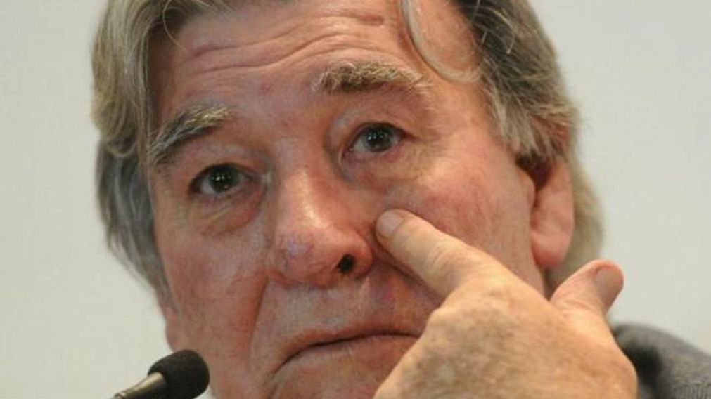 Armando Perez se quej� sobre la repentina aparici�n de fondos en la AFA.