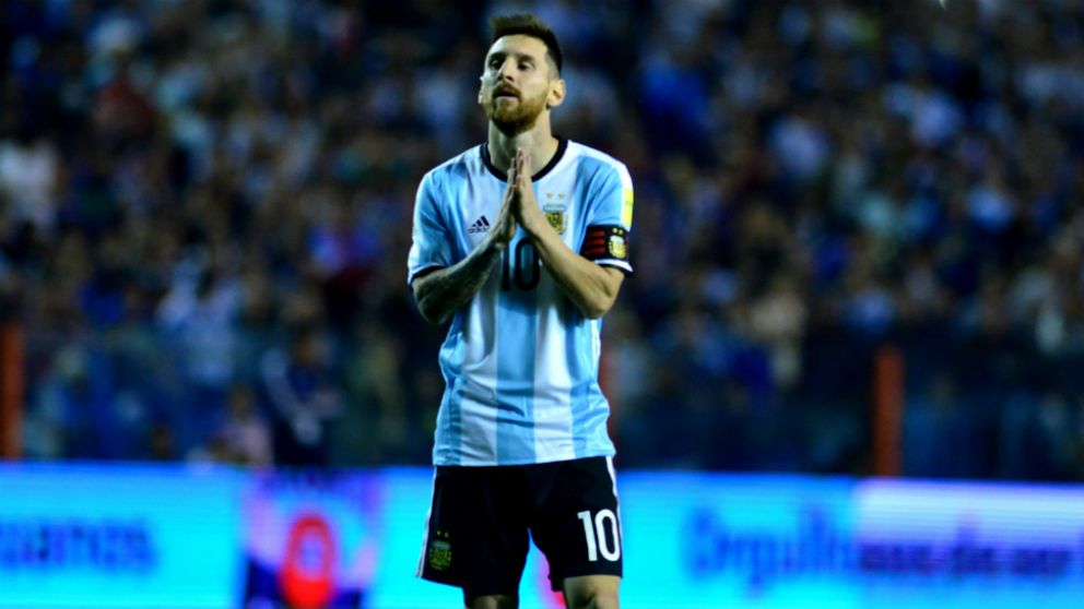 Messi puede unirse a la lista de cracks que se perdieron un Mundial