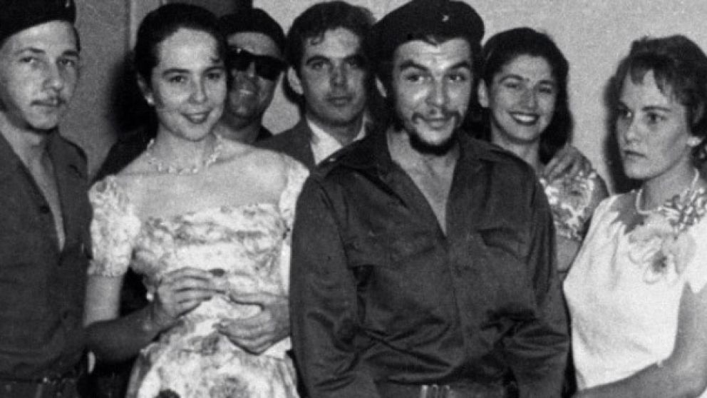 El Che en su casamiento con Hilda Gadea.