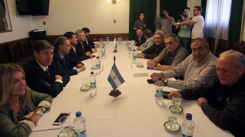 Los gremialistas se reunieron con gobernadores del peronismo.