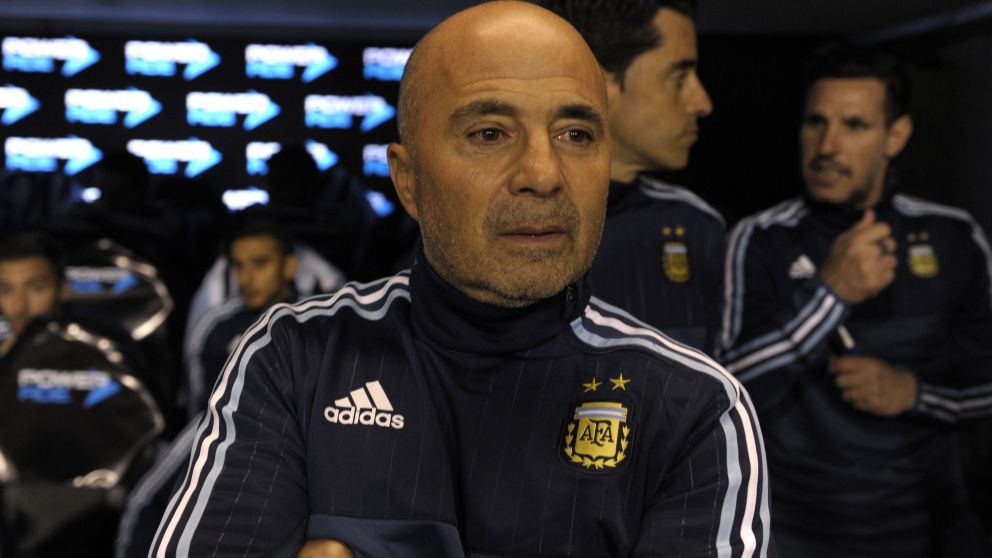 Sampaoli es optimista pese a la situación límite que vive el seleccionado.