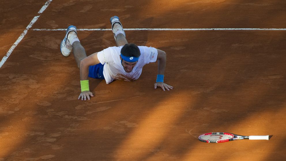 Mayer cayó ante Isner luego de haber ganado en primera ronda.