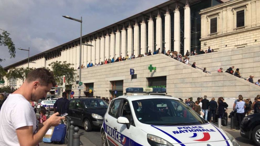 Dos muertos en un ataque con cuchillo en Francia