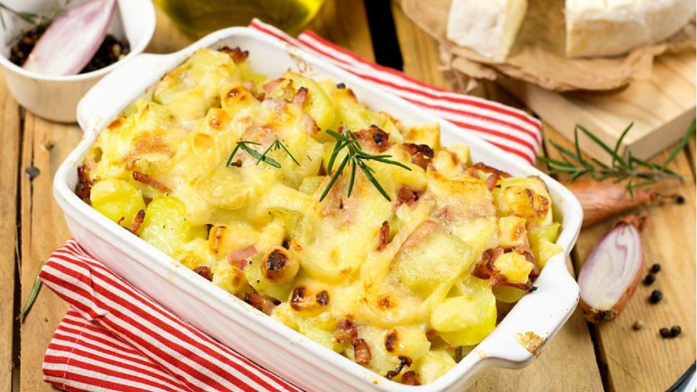 Deliciosa receta de "Tartiflette", el plato franc�s que deleita con su cremosidad y combinaci�n de sabores en d�as fr�os