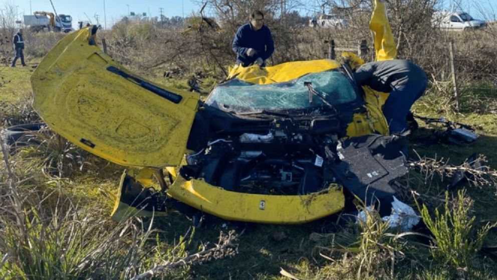 Así quedó la Ferrari después del accidente.