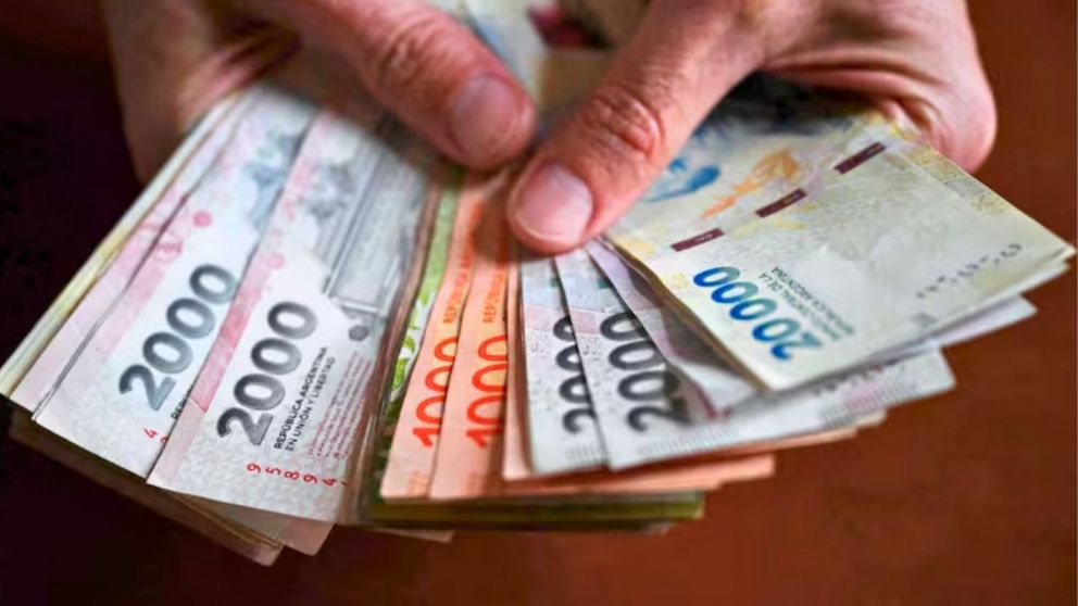 Con los últimos cambios en las tasas, algunas entidades ofrecen rendimientos más altos para quienes buscan hacer rendir su plata en un plazo fijo (Imagen: gentileza AFP).