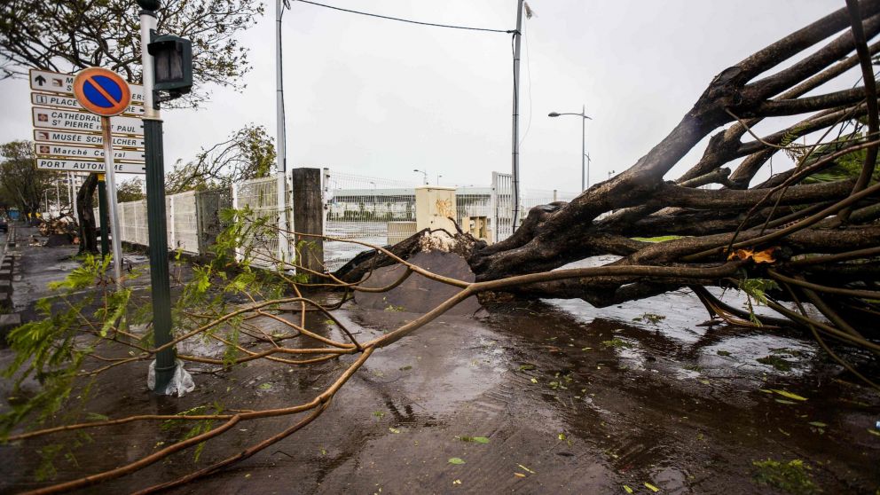 El temible huracán "María" avanza hacia Puerto Rico
