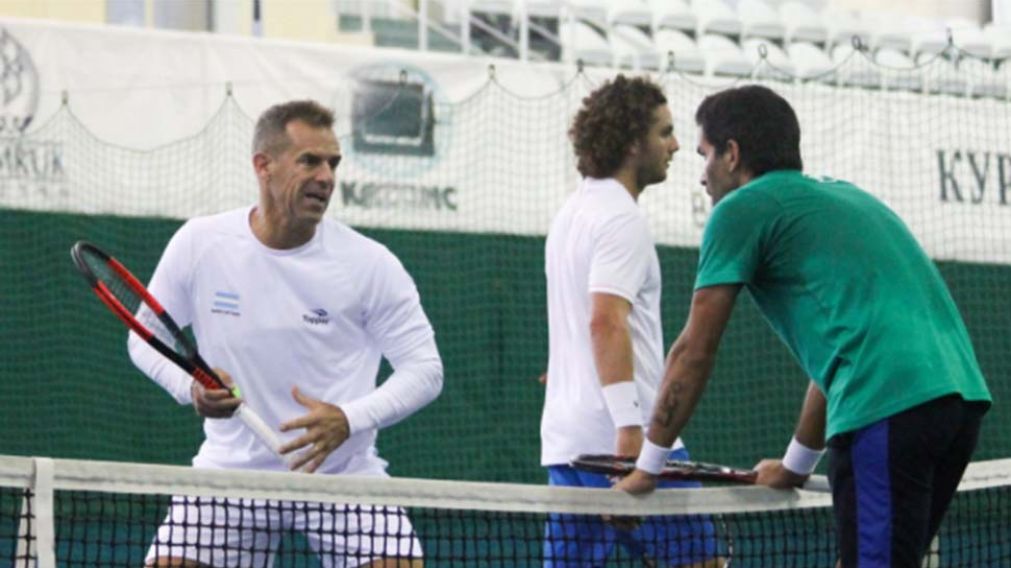 El equipo de la Davis puso primera en Kazajist�n