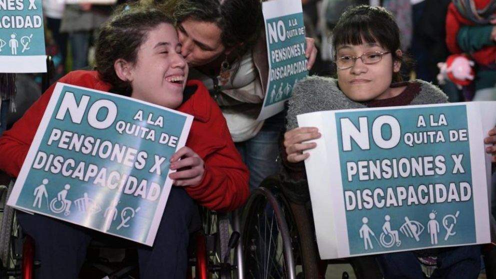La Justicia ordenó restablecer pensiones por discapacidad