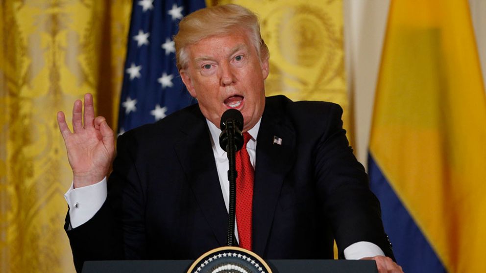 Estados Unidos deja en peligro a 800 mil inmigrantes.