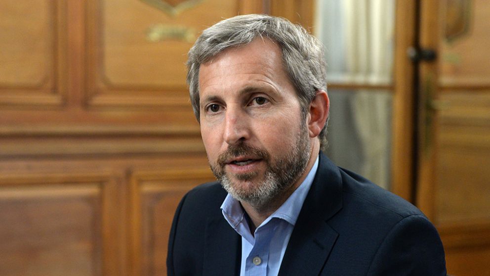 Rogelio Frigerio cruzó a Leopoldo Moreau por sus declaraciones (Nahuel Ventura / Diario Crónica)