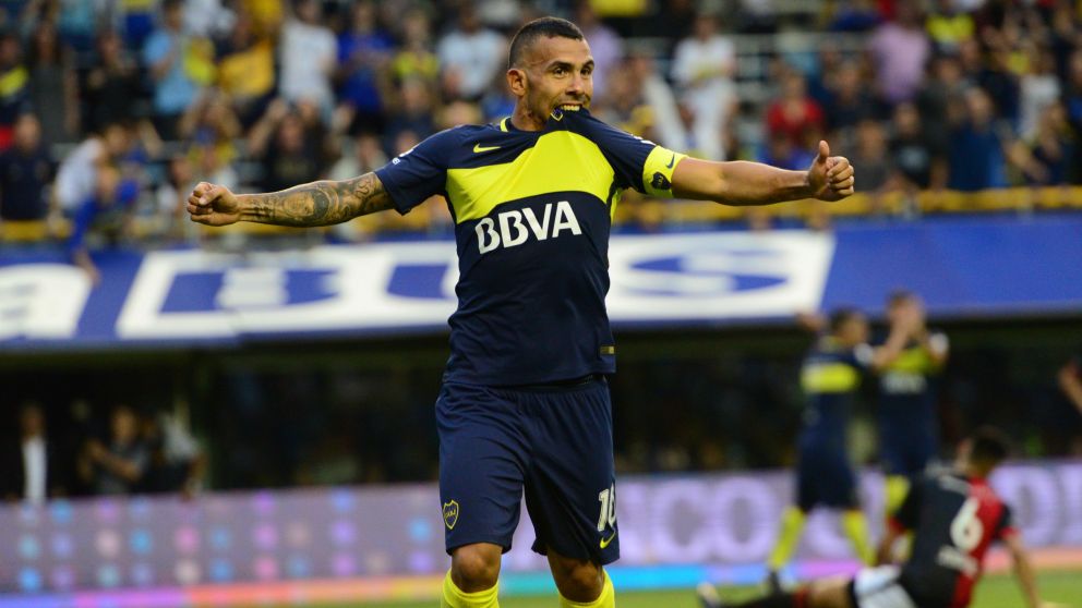 Carlitos, muy cerca de regresar a La Boca (Crónica).