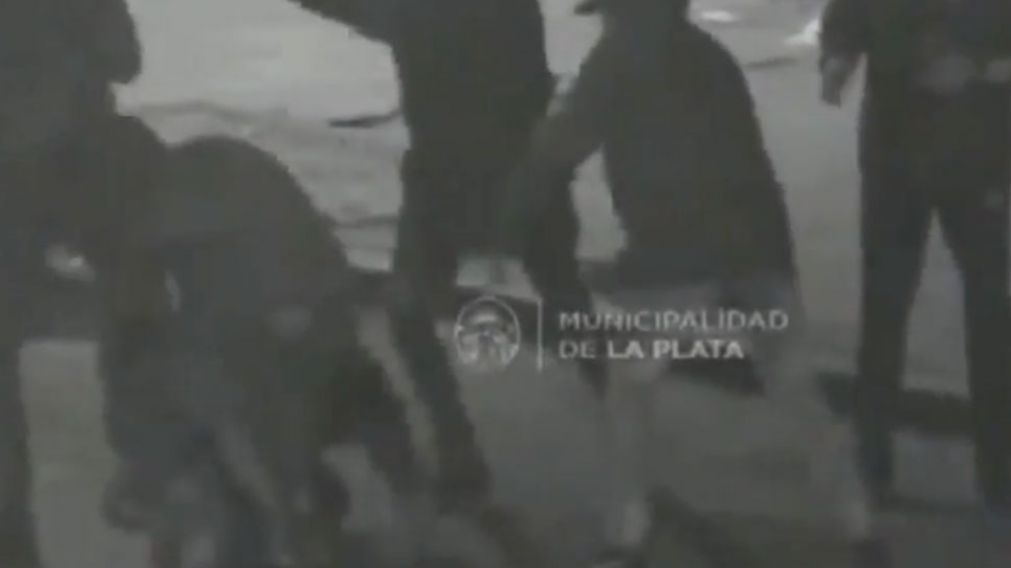 Patota le dio una paliza a pareja por ser gay