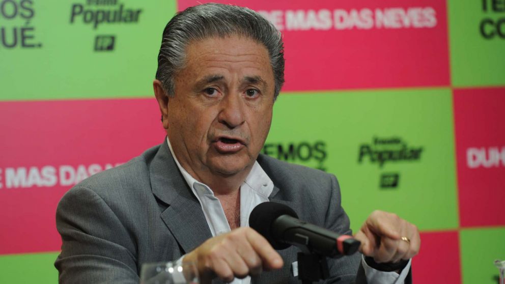 De la "cultura" agrietada al "diálogo" virtual