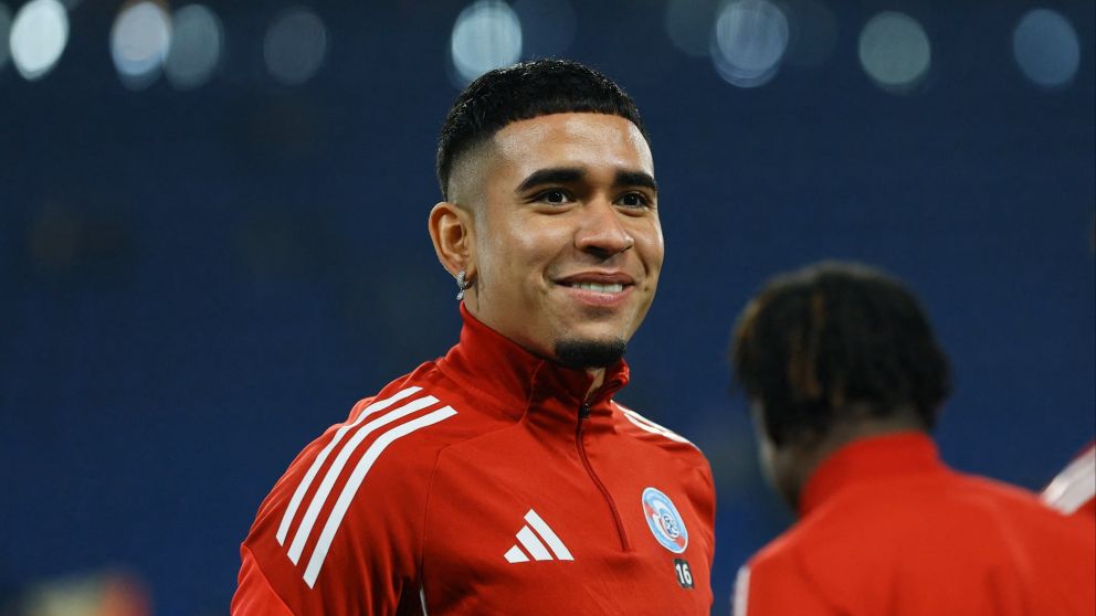 Kendry Páez pasó la revisión médica y se prepará para firmar su contrato con River