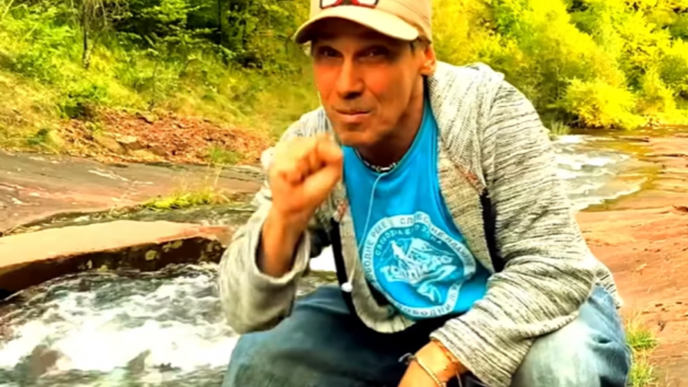 Manu Chao alza la voz por el agua y se suma a la lucha contra la megaminería en Mendoza
