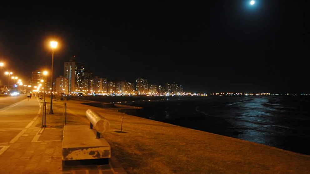 Una adolescente fue violada en la playa.