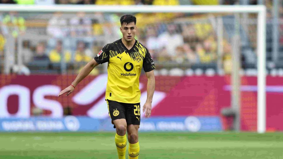 Cerrado: Aron Anselmino deja el Borussia Dortmund y llegará al Racing de Estrasburgo