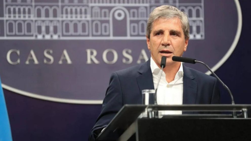  Deuda con el FMI: vence un pago por 878 millones de d�lares