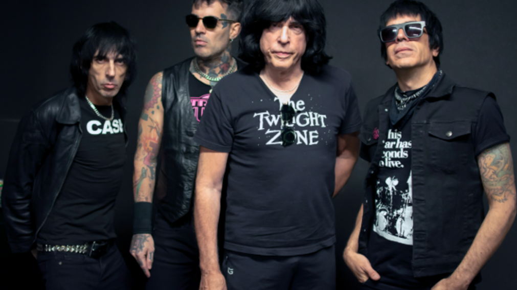 Marky Ramone revive dos cl�sicos hist�ricos y los transforma en himnos punk rock