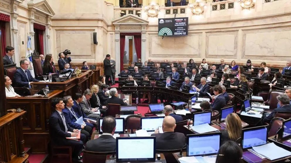 Reforma laboral: el oficialismo convocó una sesión para tratar el proyecto en el Senado el miércoles 11.