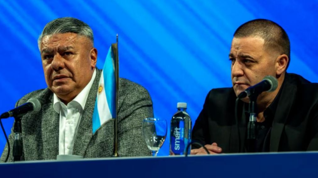 El fiscal Pedro Simón confirmó el inicio de la acción penal contra "Chiqui" Tapia y Pablo Toviggino por lavado de activos.