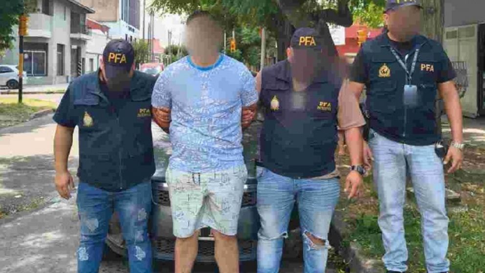 Robó un banco en Uruguay, se fugó y lo atraparon en el Conurbano