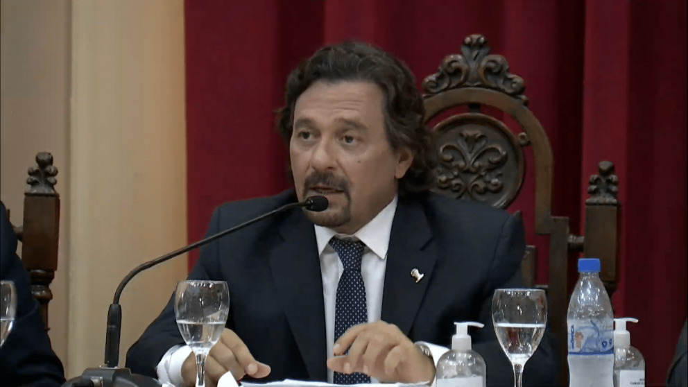 Gustavo S�enz decret� que los funcionarios de los tres poderes de Salta deber�n realizarse ex�menes toxicol�gicos.