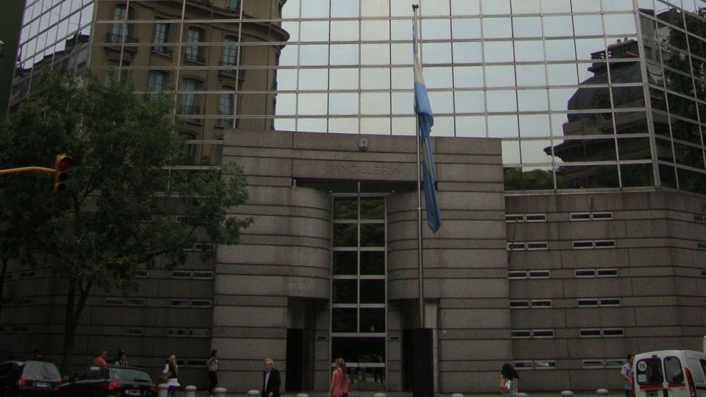 Bloquean intent� de hackeo a la web de Canciller�a.