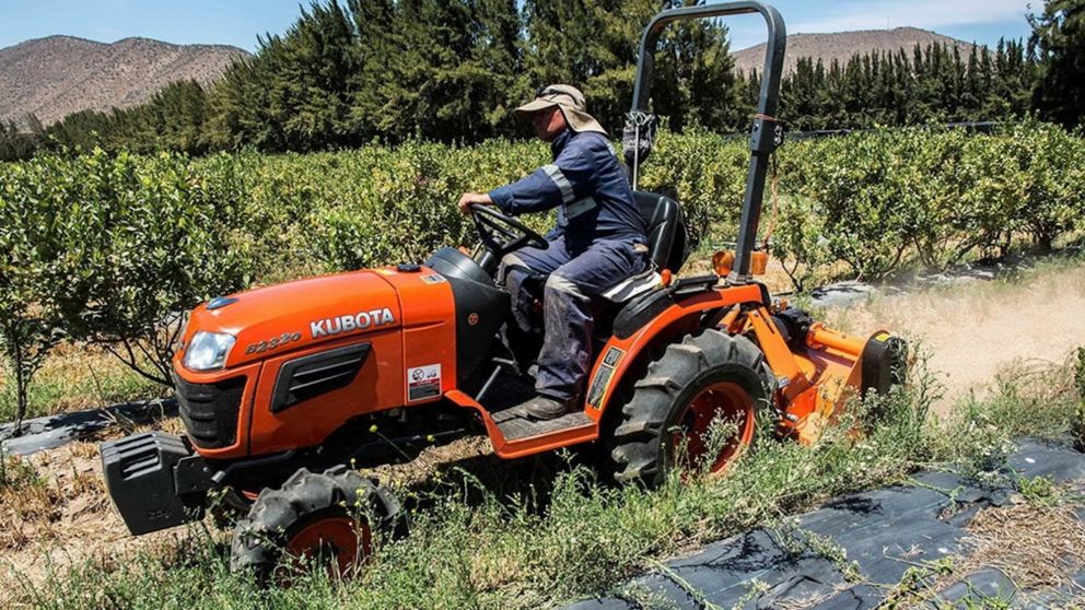 Falleció un hombre aplastado por el tractor que manejaba en una finca de Mendoza (Imagen ilustrativa).