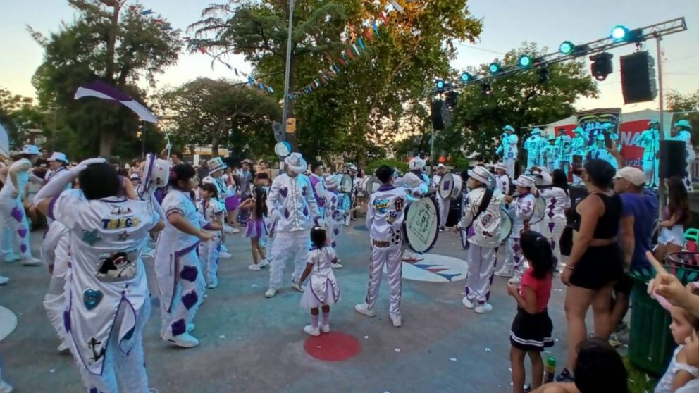 Carnaval 2026 en Buenos Aires: cronograma completo de los corsos y cortes de calles.
