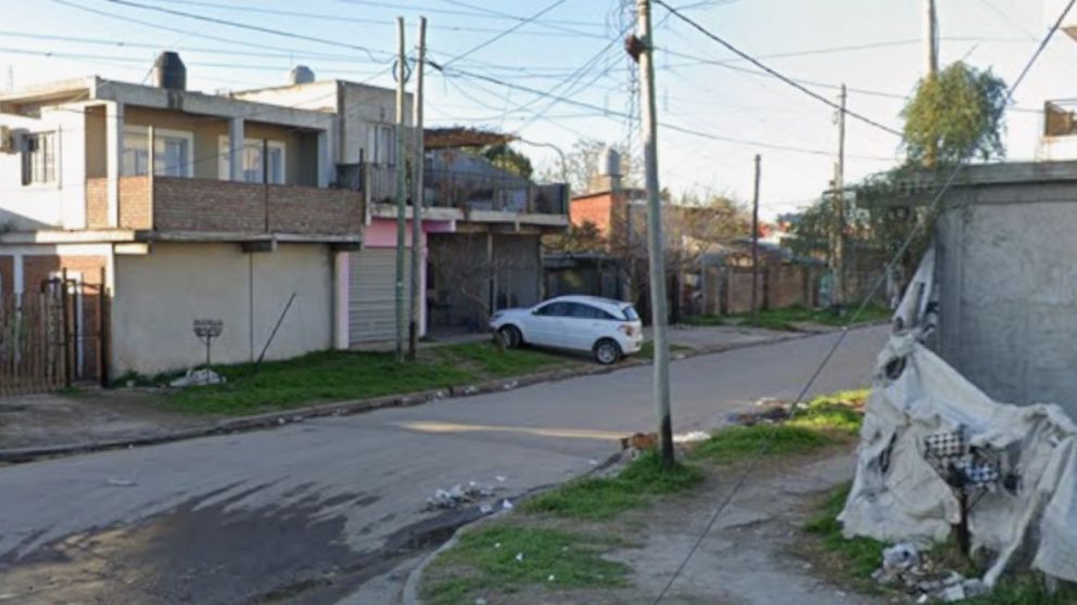 Brutal crimen: asesinaron a un motociclista a balazos tras una pelea barrial y hay un detenido