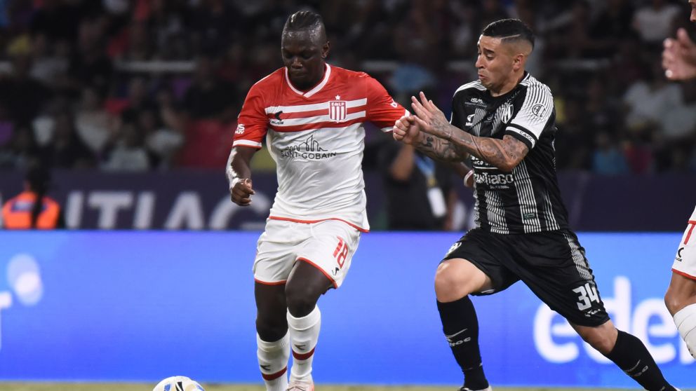 Es casi un hecho que Cetré seá jugador de Boca esta misma semana.