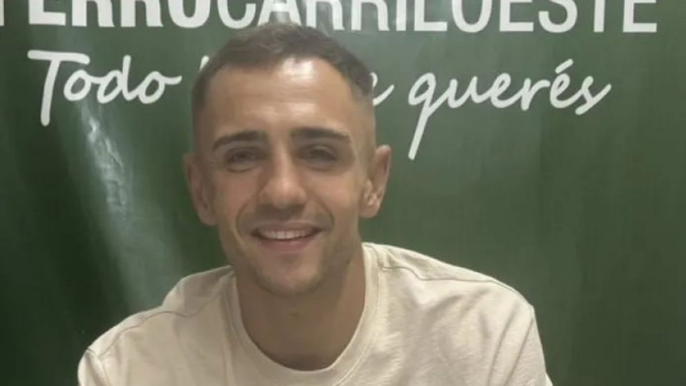 Leandro Peña Biafore rescindió con River Plate y es nuevo jugador de Ferro.