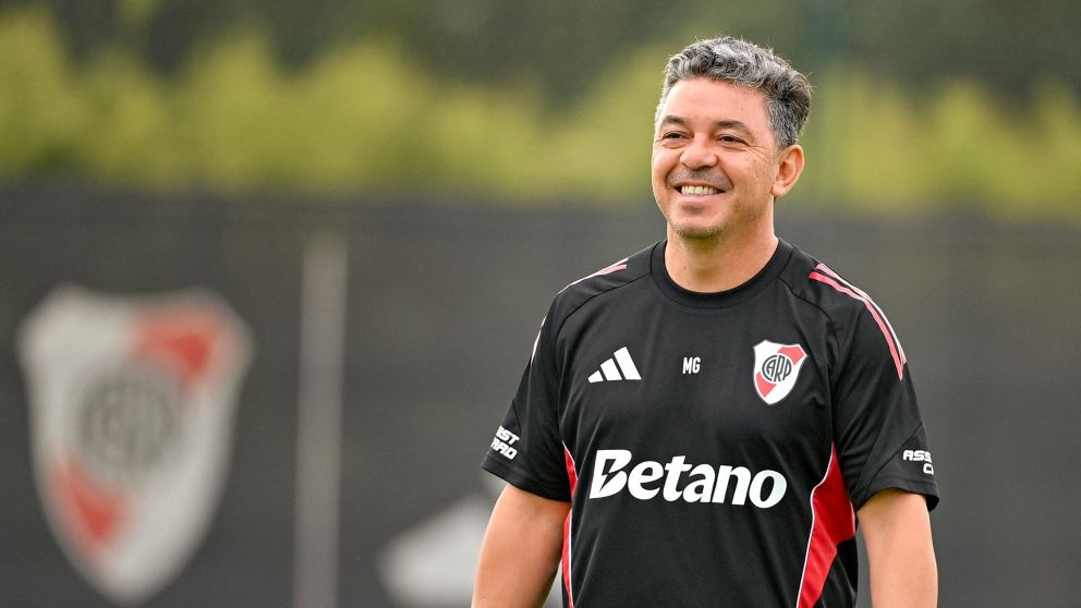 Marcelo Gallardo tom� una tajante decisi�n ante la larga sequ�a que sufren los delanteros de River.