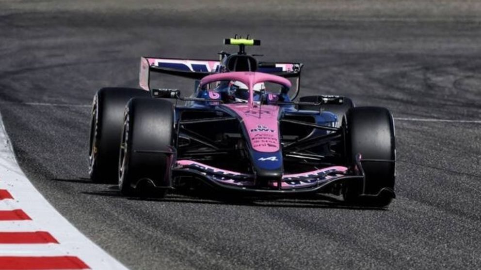 Colapinto le cede el auto a Pierre Gasly para la segunda tanda del día.