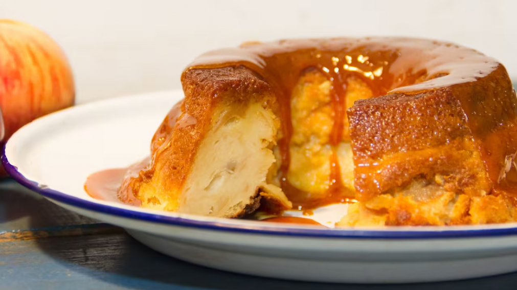 Receta para hacer bud�n de pan y reciclar panes, medialunas o budines de d�as anteriores.