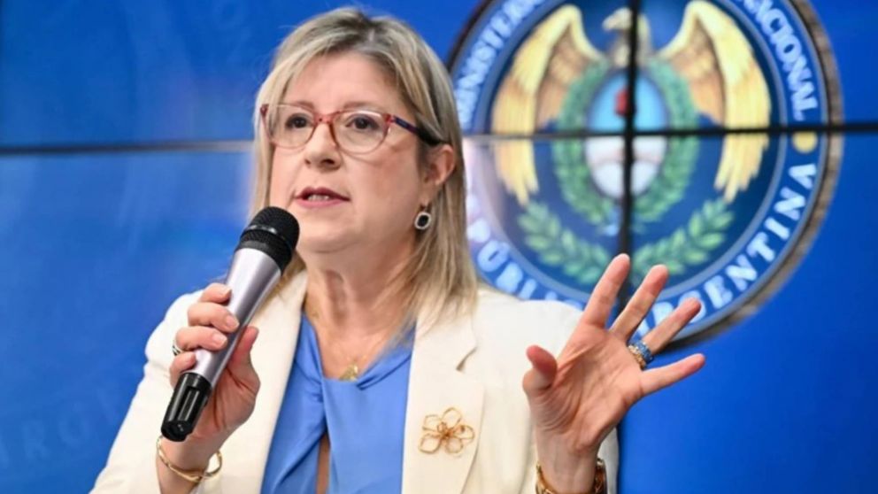 El mensaje de Alejandra Monteoliva por los disturbios en la zona del Congreso, mientras se debate la Reforma Laboral