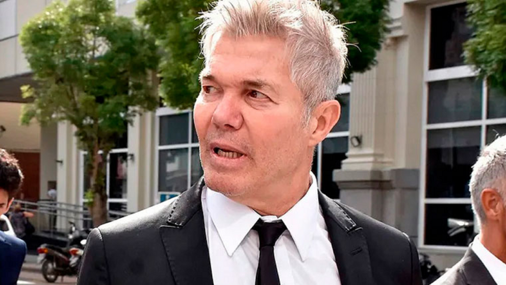 Tras el accidente de Barby Franco, Fernando Burlando se descarg� con furia contra el conductor.