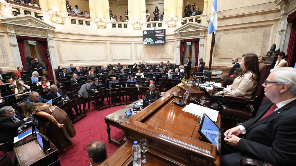 Cambios de último momento en la Reforma laboral: se mantendrán los aportes obligatorios a gremios y cámaras empresariales