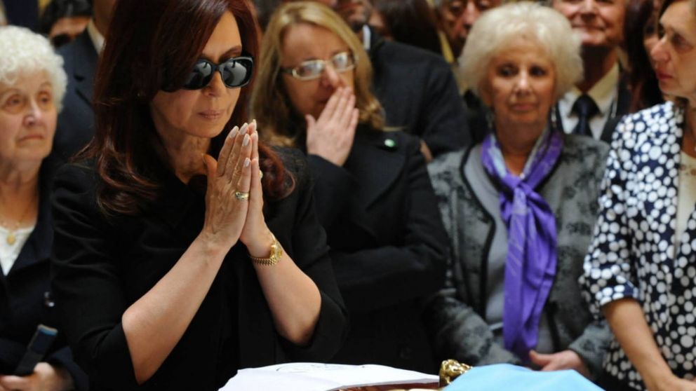 La Justicia ordenó restituir a Cristina Kirchner el pago de la pensión de Néstor Kirchner.