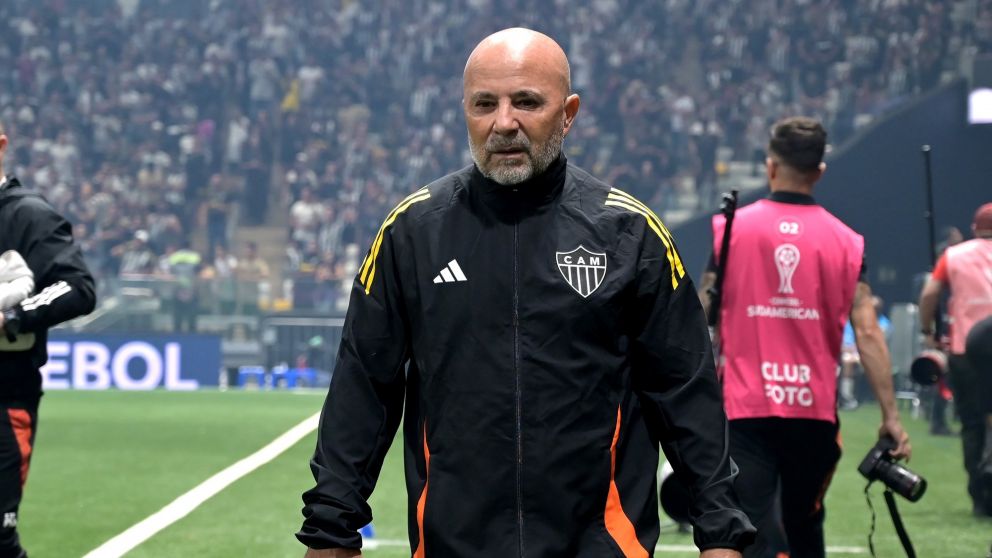 El entrenador argentino se va del equipo brasileño.