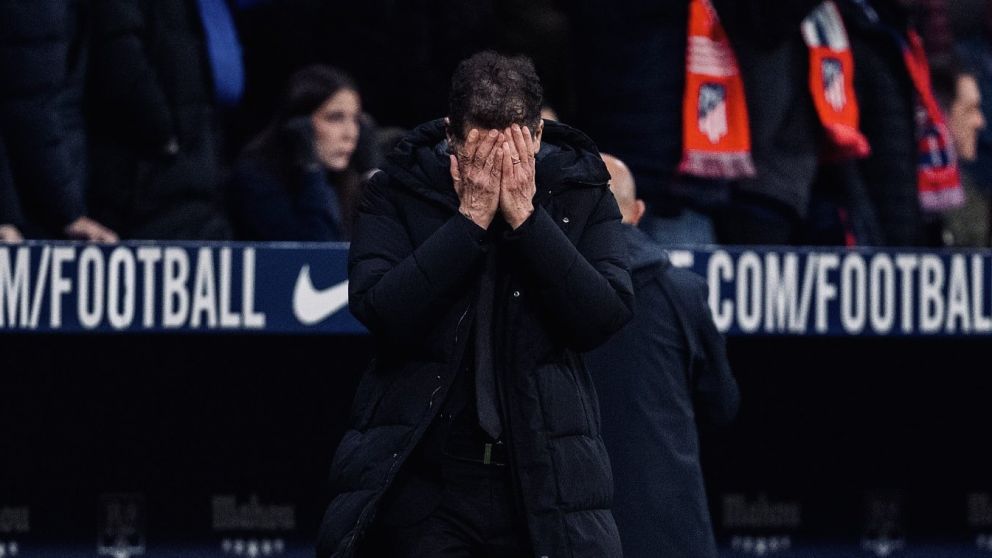 Así reaccionó el Cholo al tanto de Julián Álvarez en la goleada al Barcelona.