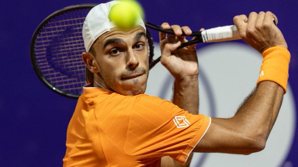 Francisco Cerúndolo es el máximo candidato a ganar el torneo y va por un lugar en la semifinal.