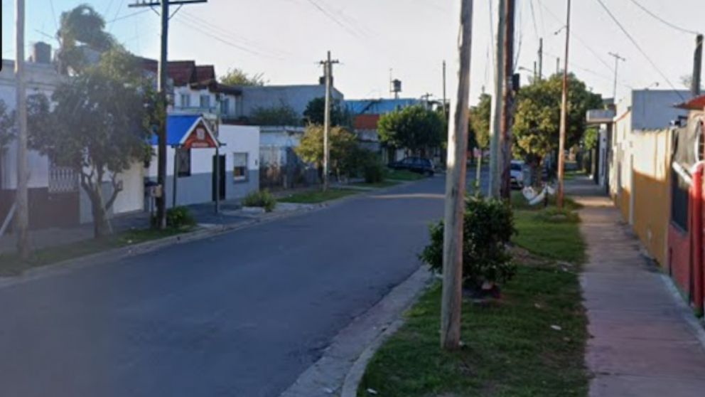 Asesinaron a joven a cuchilladas en pelea callejera y por el crimen se apresó a tres sospechosos