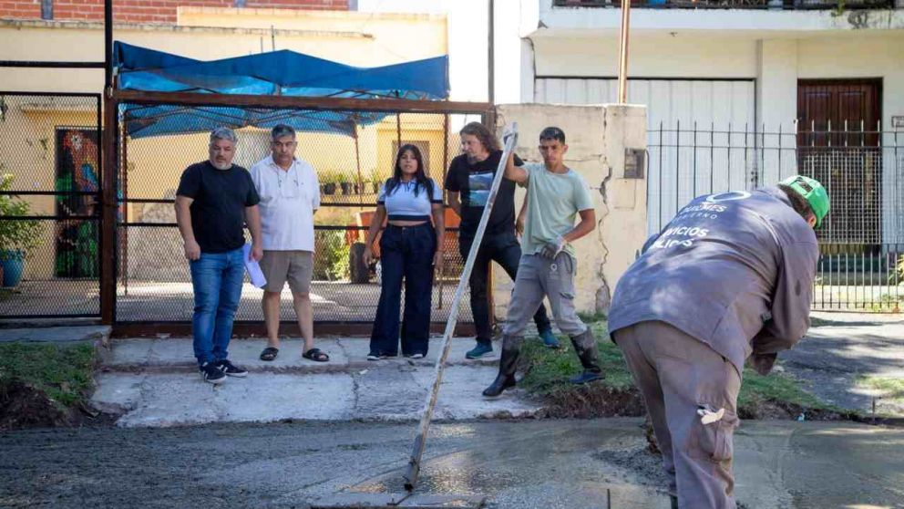Reparan calzada en Quilmes Oeste tras el pedido de vecinos
