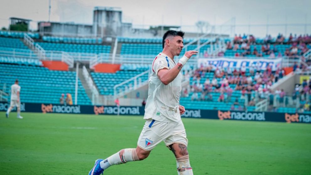 Adam Bareiro festejó su gol en Fortaleza a lo Topo Gigio y fue tajante a la hora de referirse a la negociaciones con Boca.